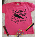 Personalisiertes Kinder T-Shirt "Schulkind 2023" mit Wunschnamen 122/128 hellblau gelb