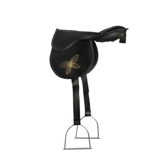 Hobby Horse Sattel by Astrup – Mit abnehmbaren Steigbügeln