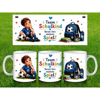 Schulkind Tasse Fußball – Team Schulkind | Geschenk zur Einschulung für kleine Fußballfans
